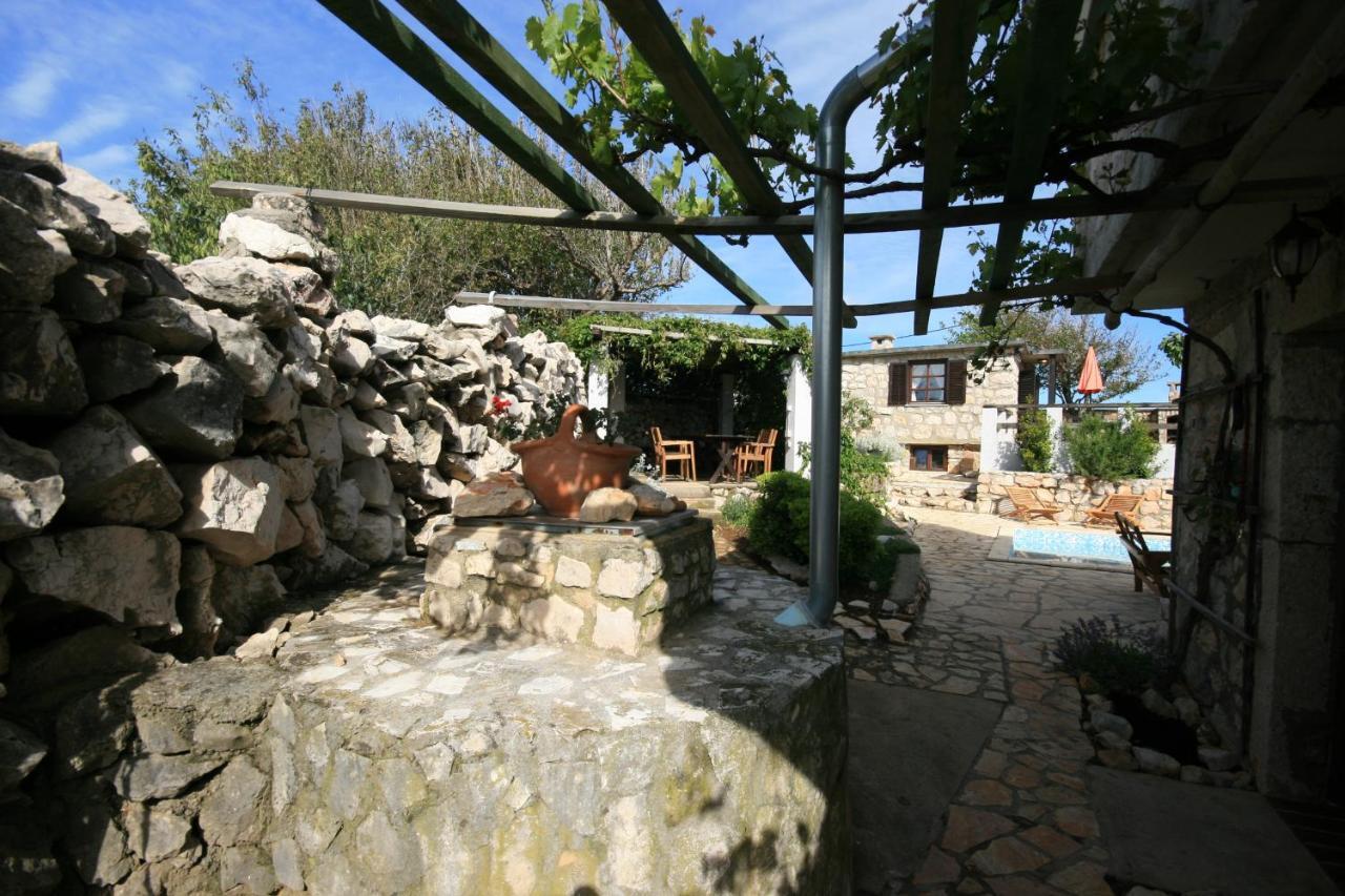 Three Sisters, Absolutely Unique Stone Houses, 200 M From The Beach Rudine  Exterior photo